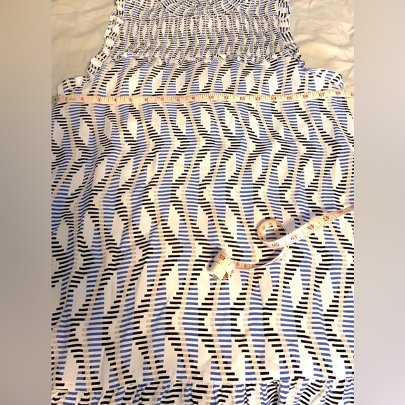 THML Blue and White Patterned Dress - Picture 11 of 12